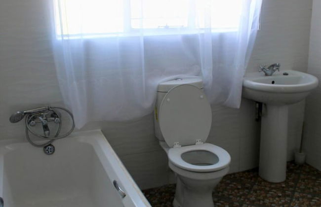 Lovely 4 bed in Mutare - 2178 - Foto 11