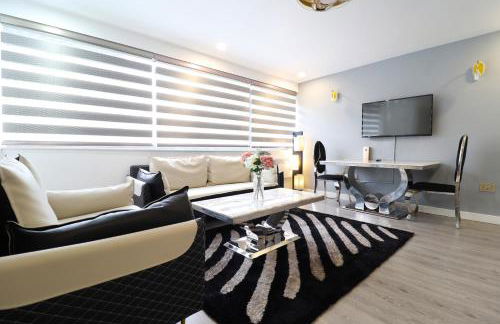 Queen Stay Apartments - Foto 2