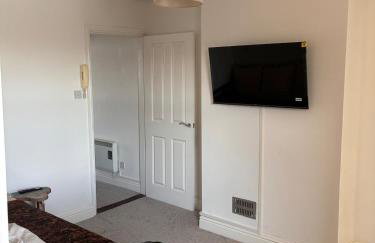 Harbourside 1 bed flat with sofa bed 30 secs from the sea - Foto 10