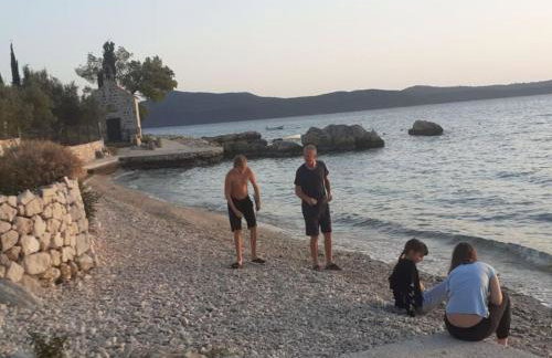 Two Bedroom Apartment with Sea View - Foto 20