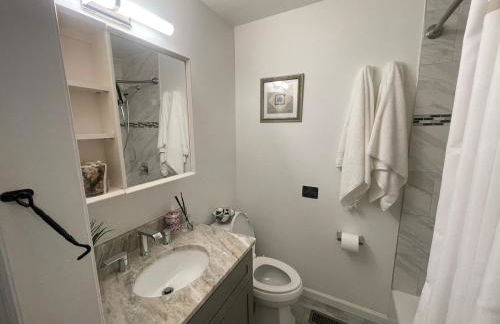 Modern Glam Getaway 30 minutes from NYC - Foto 12