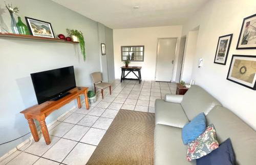 Apartamentos até 6 pessoas - 3 quartos com suíte e garagem, completo - Photo 3