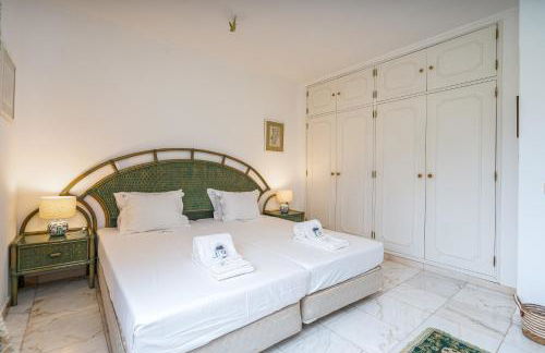 Spacious villa with sea view, tennis & golf garden #1963 - Foto 34