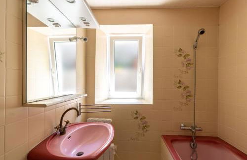 Modern holiday home in Plouhinec - Photo 27