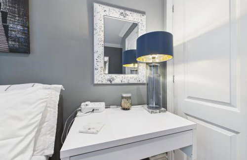 3 beds Luxury Family Home with Self-Check in & Direct Train to London - Foto 19