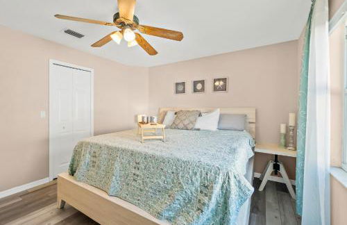 Sunset Serenity - 3BR Beach Townhome with outdoor patio - NEW HOT TUB, Steps to Ocean Fun! - Foto 21