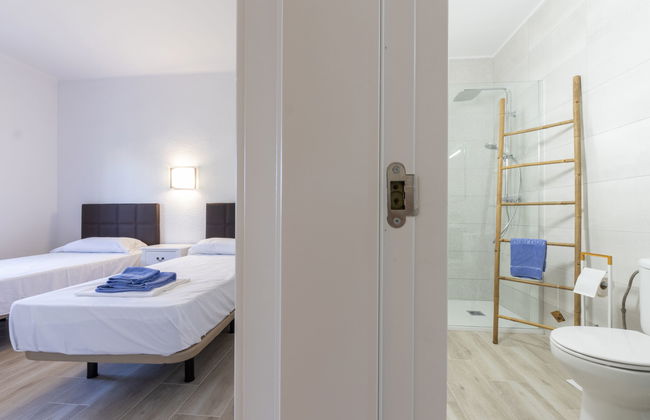 Cornelia Pucho - Foto 14