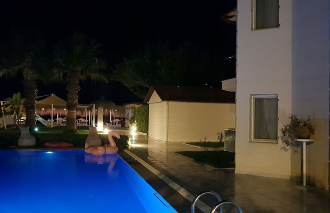 Tasev Apart Hotel - Photo 27