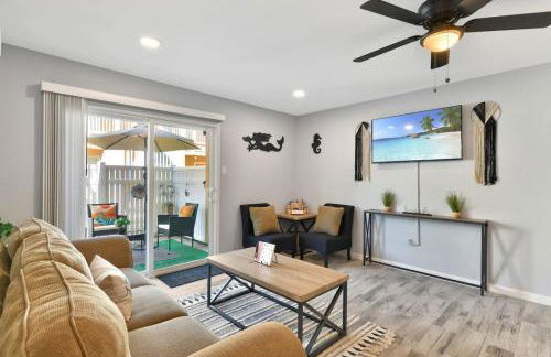 Stay Awhile Condo Minutes to Beach with Pool - Foto 4