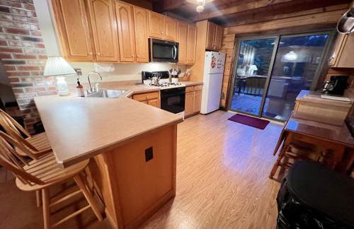 Perfect Mountain Getaway - Photo 15