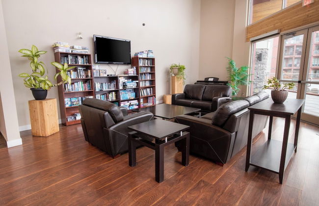 Corner Unit w Large Deck & Amazing View - Photo 36