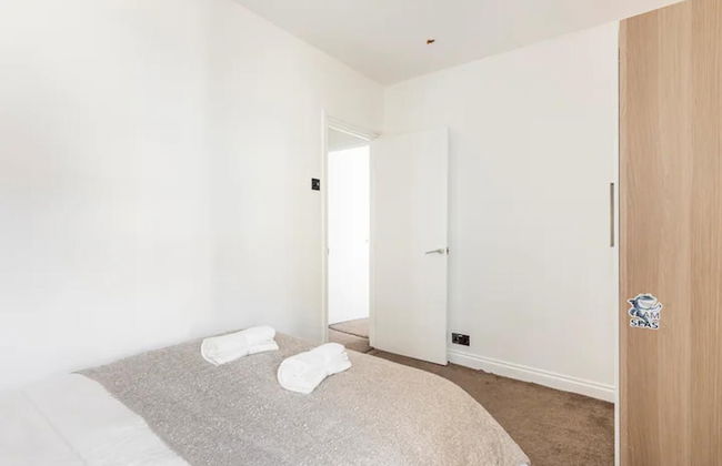 Charming 3-bed Apartment in London - Foto 4