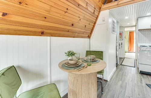 Cozy Cabin with Deck and Boat Launch Access in Lampe! - Foto 6