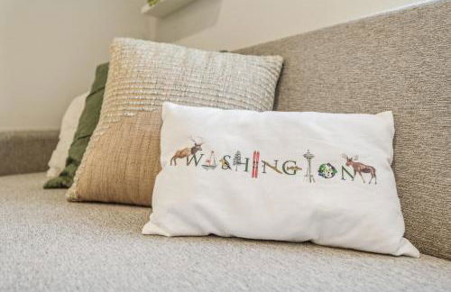 Travelers Dream, Walk to Space Needle, Firepit, cornhole - Foto 9