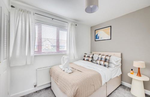 Shenley House - Close to City Centre - Driveway Parking, Self-Check-In, Workspace, Fast WiFi and Smart TV by Yoko Property - Foto 9