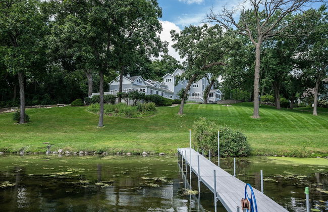 Island Getaway on Delavan Lake - Photo 34