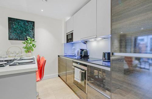 Cosy Manhattan Studio with Balcony - Foto 26