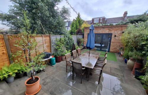 Elegant Garden Flat - Raynes Park - Foto 3