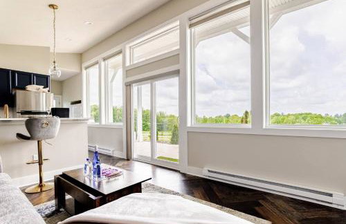 Altmar's Premier Luxury Cabin with 3000sf Mini Golf - Foto 1