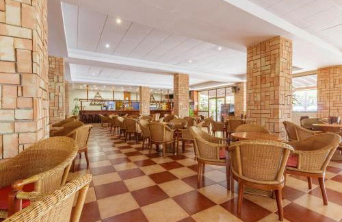 Apartamentos Best Alcazar - Photo 36