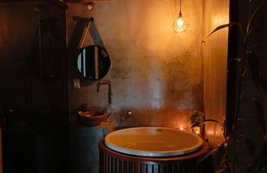 Casa para relaxar, estilosa, privativa e pet friendly - Foto 2