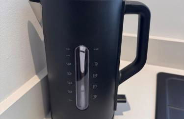 Stunning, newly refurbished flat - Photo 17