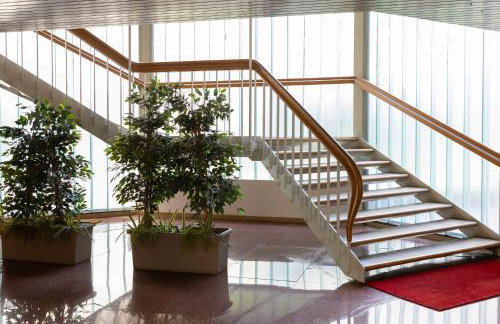 Modern Boutique Apartment - Photo 31