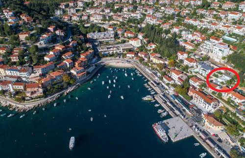 Apartment Mirella 1 "Your sunny sea-view escape with two terraces in the heart of Rabac" - Foto 4