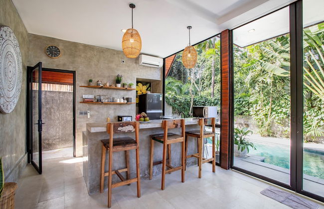 Azure 2BR Modern Private Pool Villa in Pererenan - Photo 10