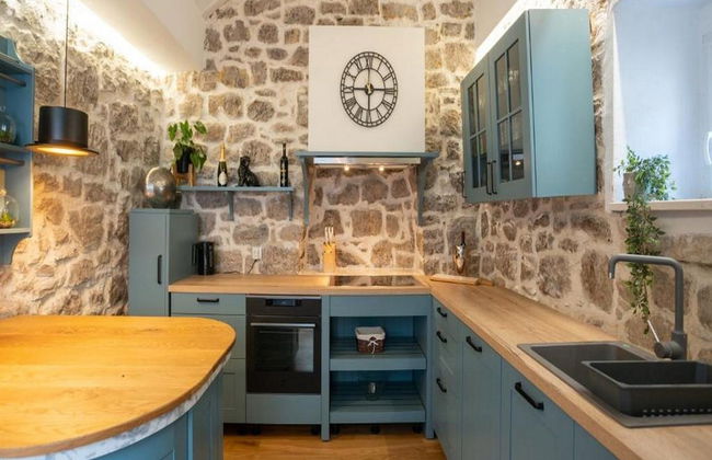 House of Nice Memories - Photo 6