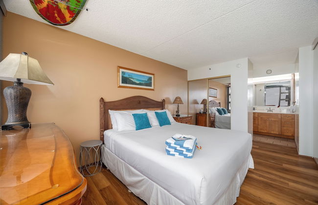 High Floor Ocean View Condo (King Bed and Parking) - Foto 46