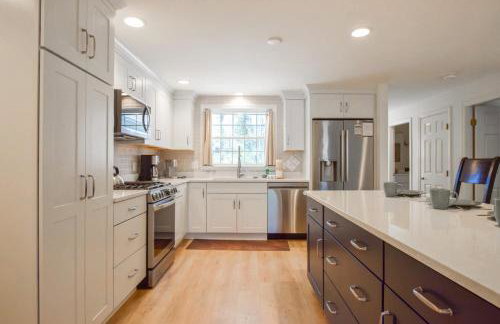 Beach Getaway with Private Backyard - Photo 5