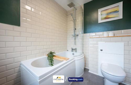 Stylish 2 BR Townhouse By StirkMartin Stays Short Lets & Serviced Accommodation Cardiff With Free Parking & Sleeps5 - Foto 38