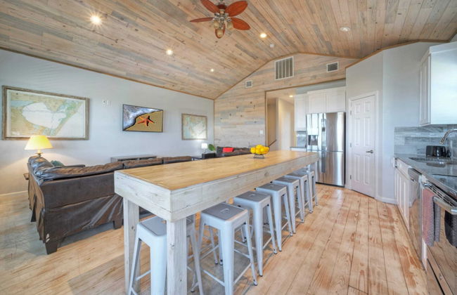 6bdr Bay Haven w/ Shared Waterfront Pool + Boat Dock Keeper Trout by Avantstay - Foto 9