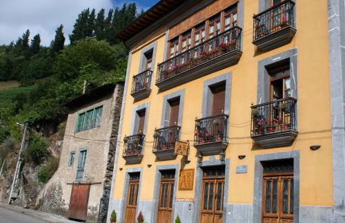 Apartamentos Rurales Las Mestas - Foto 1