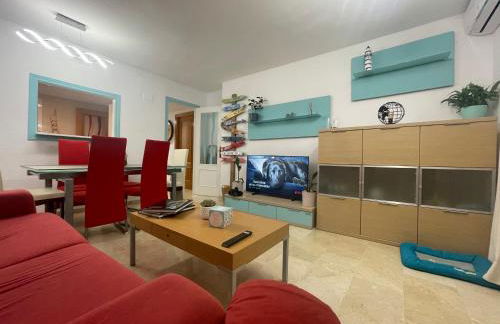 Traveler's Beach Apartment with sea view, free coffee & parking - Photo 18