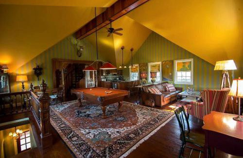 Gorgeous Historical Accommodation with Delicious Breakfast near Aurora, New York - Foto 1