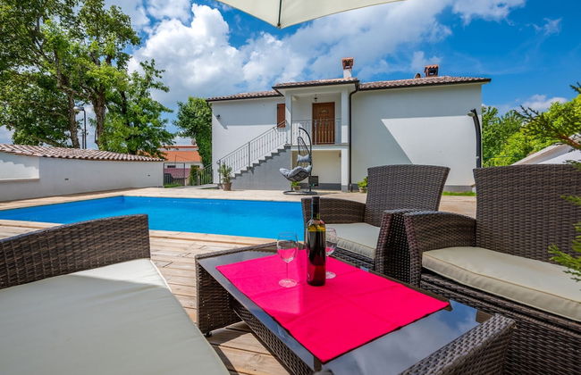 Modern Holiday Home With Pool in Pazin - Foto 21