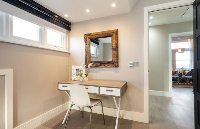 Hampstead Lux Flat-Hosted by Sweetstay - Photo 6