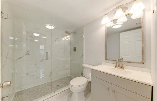 1 Mi to Lantana Beach Canal-View Condo with Pool - Foto 17