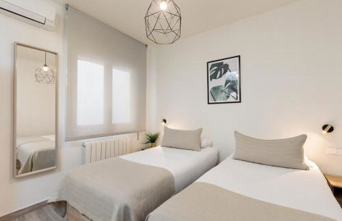 Sitges Group Blue and White - Foto 84