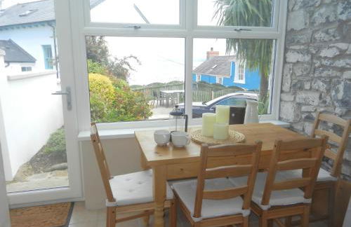 3 Prospect Place New Quay - Photo 2