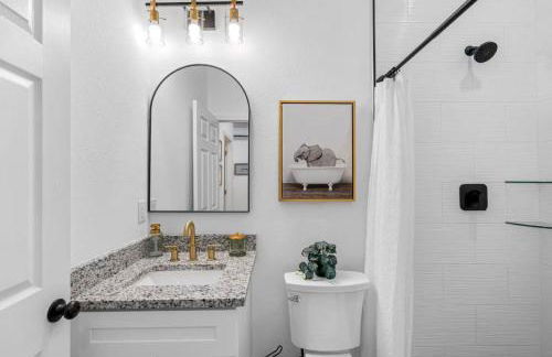 Midtown Retreat - Right Unit - Foto 5