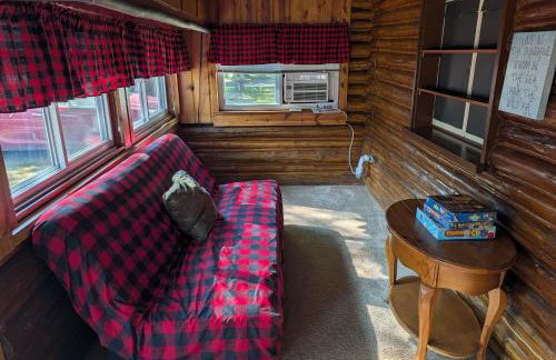 Catalina - Cute and Comfy with AC & Kayaks! - Photo 20