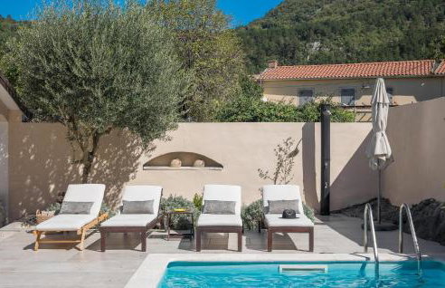 Beautiful Home In Brest Pod Uckom - Foto 9