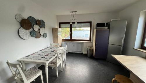 Monteurzimmer 3 Pers, Würzburg, Gerbrunn, Gemeinschaft Küche, Dusche, WC - Foto 4