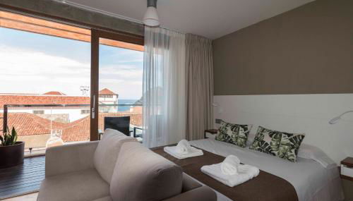 Vivienda El Ciprés. Terraza con espectaculares vistas al Mar. - Foto 2