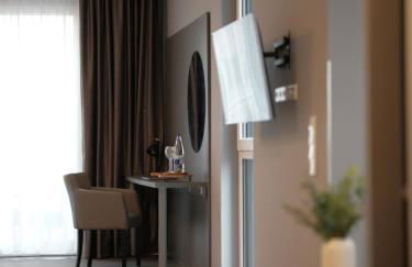 THE ROOMS - Hotel & House - Foto 33