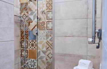 CASA OFICINA - Praia & Centro (300m) - WiFi - AC - Foto 37