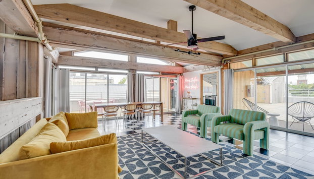 Kamp by Brightwild Rooftop Penthouse On Duval - Foto 2, Habitación